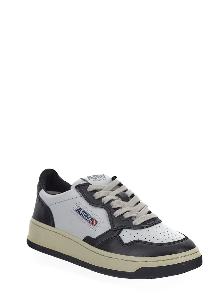 Autry Medalist Sneakers 2