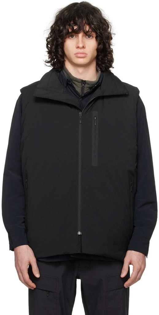 DESCENTE Black H.C.S City Field Down Vest 1