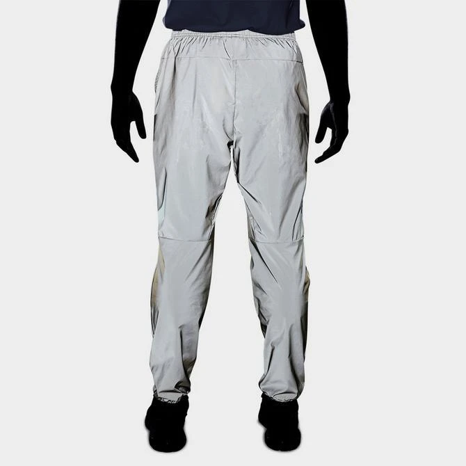 NIKE Men's Nike Tech Woven Flash Jogger Pants 5