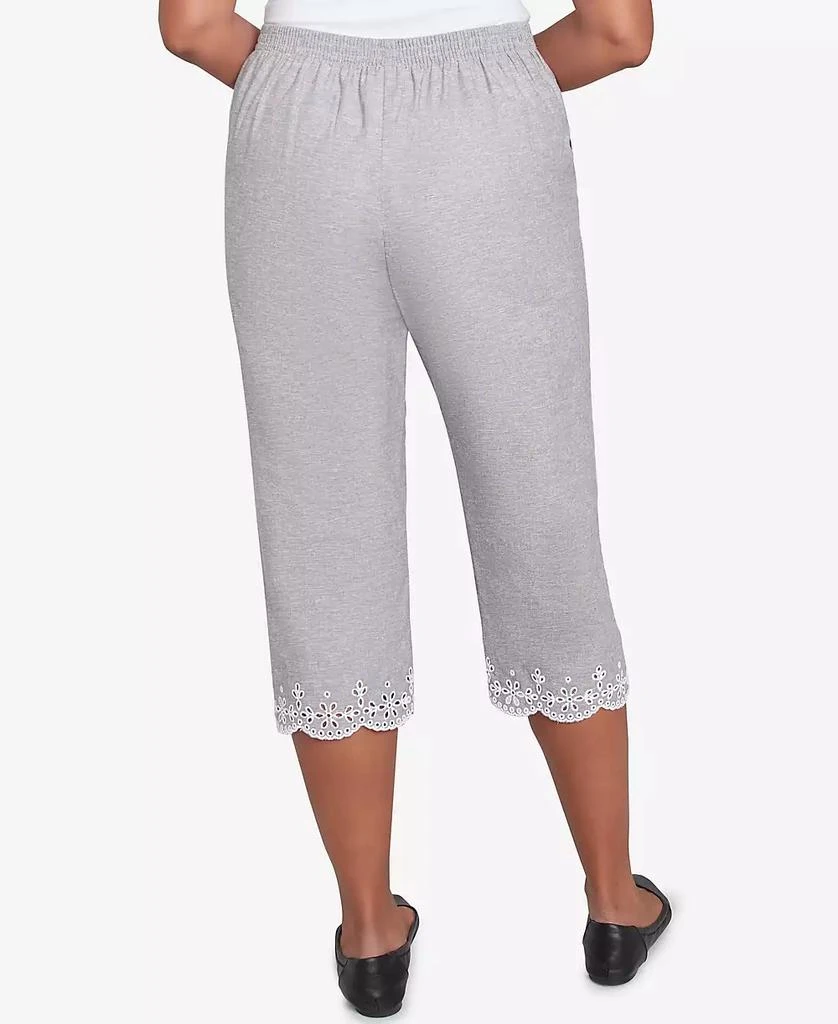 Alfred Dunner Women's Crystal Springs Eyelet Embroidered Capri Pants 2