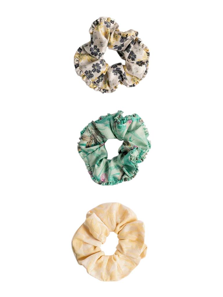 LA DOUBLE J SCRUNCHIE SET