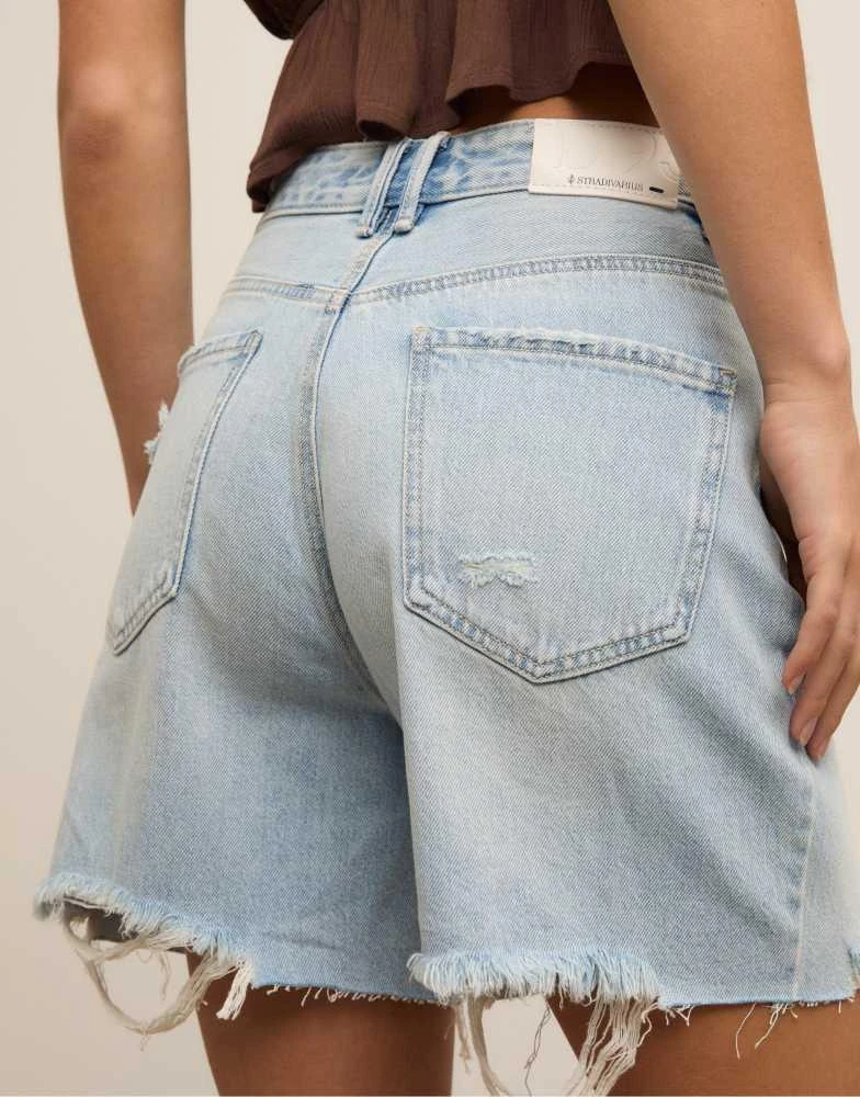 Stradivarius Stradivarius D93 longline denim shorts in light blue 4