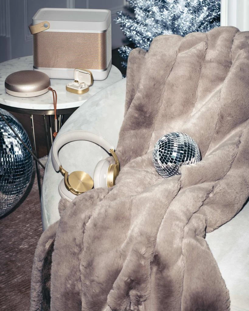 Fabulous Furs Posh Faux-Fur Throw Blanket 3