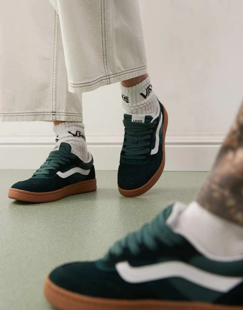 Vans Vans Cruze 3.0 suede trainers in dark green with gum sole 4