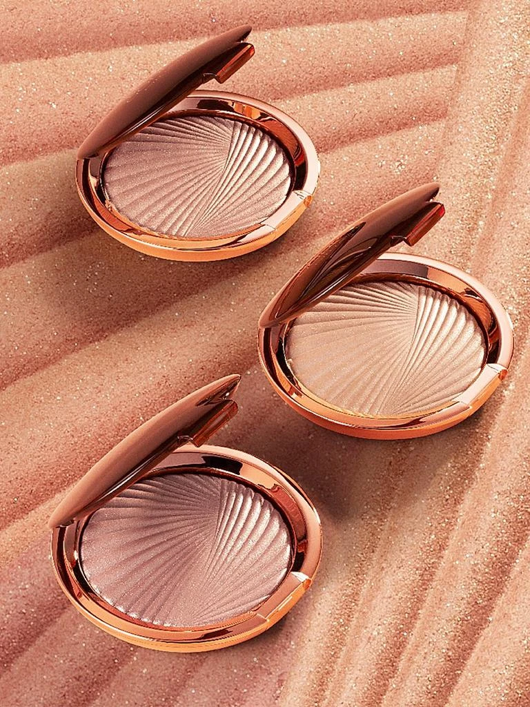 Estée Lauder Bronze Goddess Highlighting Powder 4
