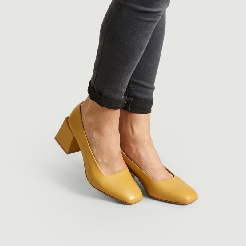 LOQ Villa Leather Heels Mostaza LOQ