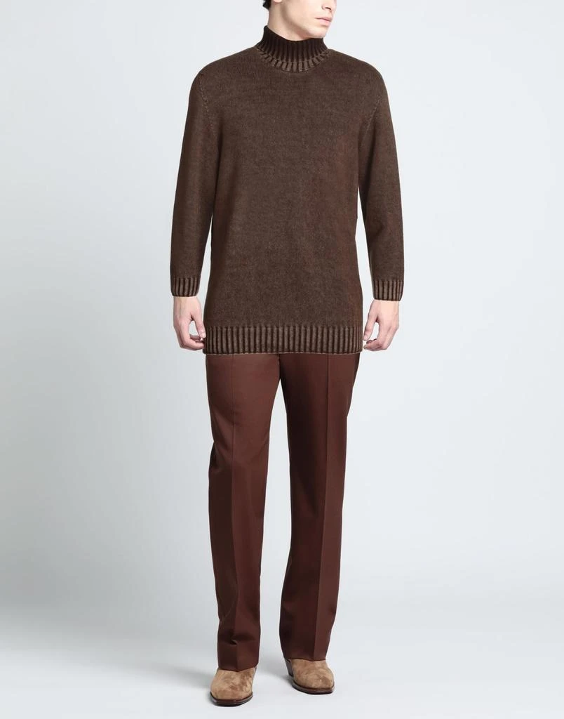 Heritage Turtleneck 2