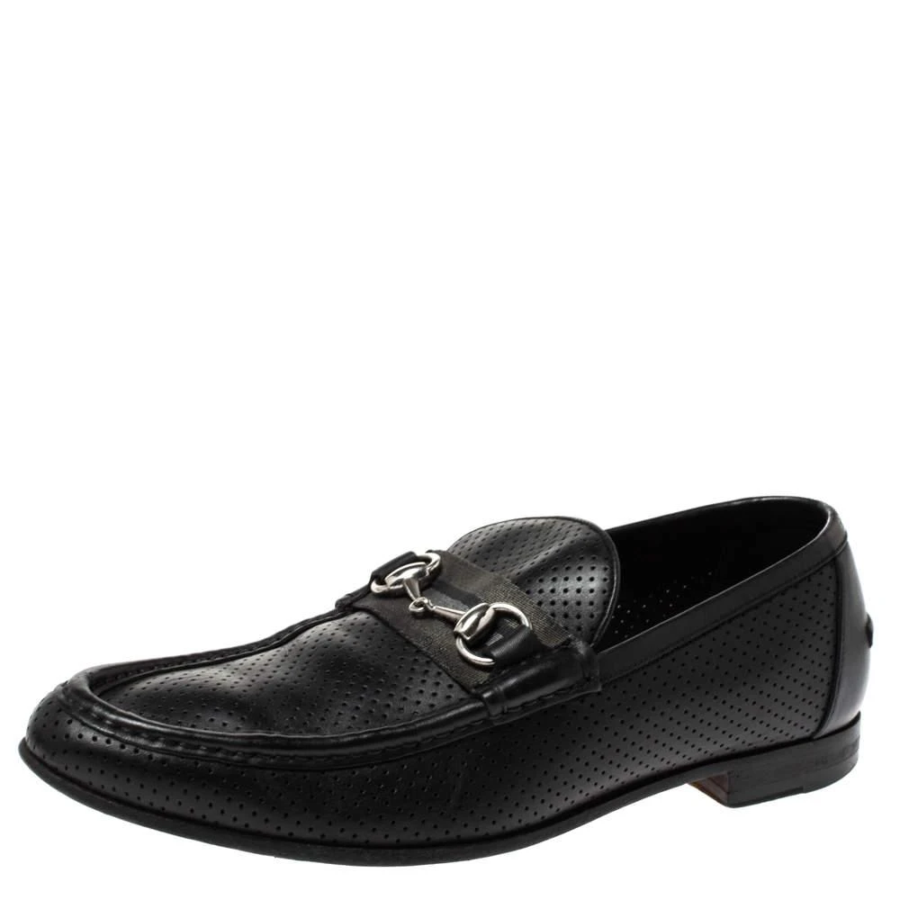 Shop Gucci Black Perforated Leather Horsebit Slip On Loafers  display picture 1