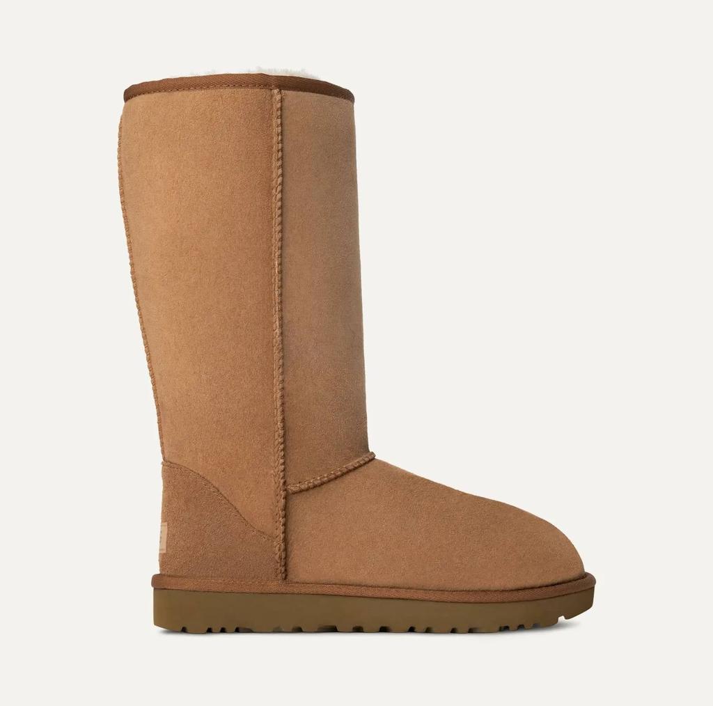 UGG Ugg - Women
s Classic Tall Sheepskin Boots
