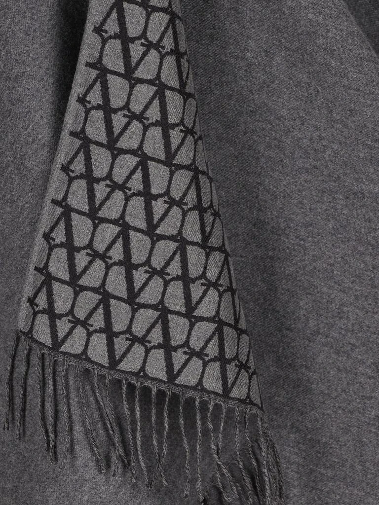 Valentino Valentino	V-Neck Fringed Edge Cape 3