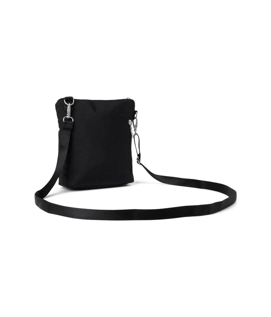 Baggallini Modern Pocket Crossbody 2