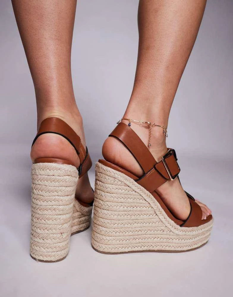 ASOS ASOS DESIGN Tiana t bar wedges in tan 2