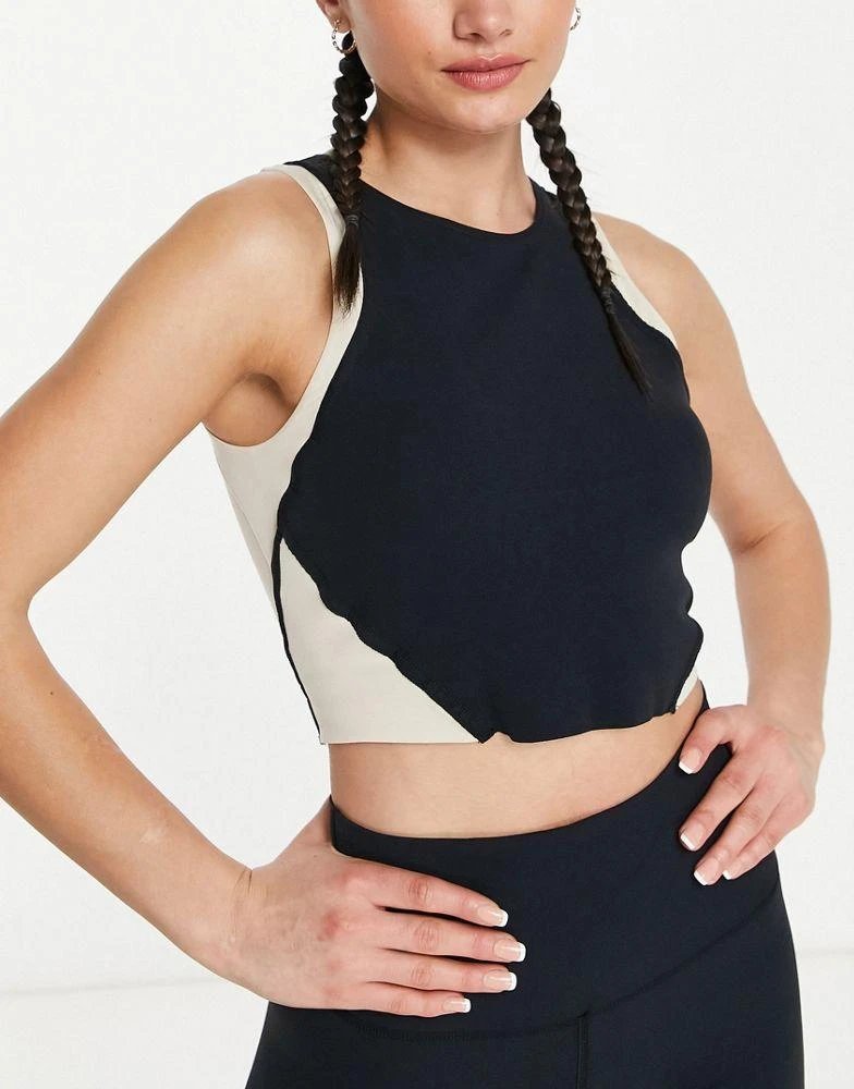 NIKE Nike Yoga Luxe Novelty cropped tank in blue 1
