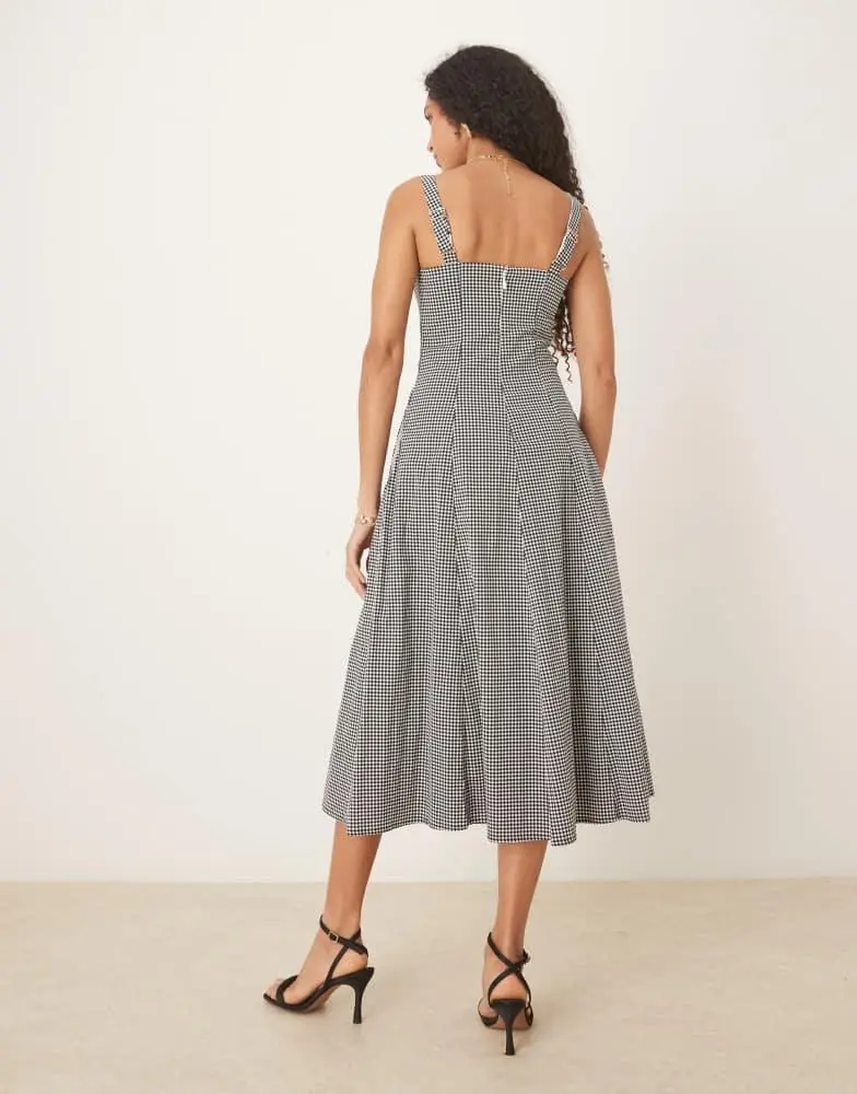 Abercrombie & Fitch flowy midi dress in Black gingham Abercrombie & Fitch flowy midi dress in Black gingham