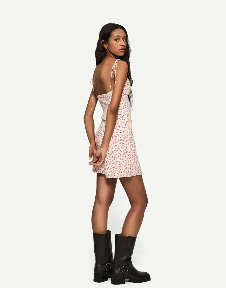 Bershka Bershka printed strappy mini dress in white 2