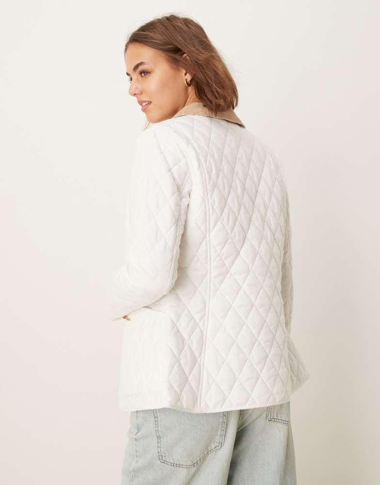 Barbour Barbour Annandale Quilted Jacket in snow white