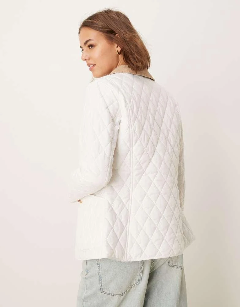 Barbour Barbour Annandale Quilted Jacket in snow white 2