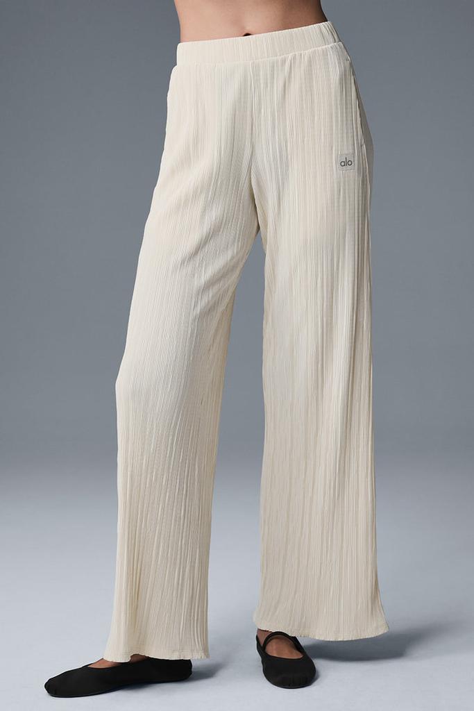 Alo High-Waist Micro Plisse Straight Leg Pant - Oat Milk