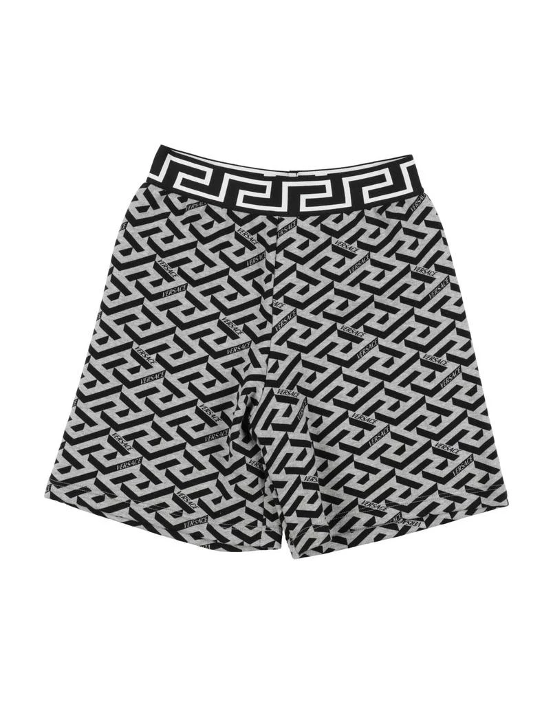 VERSACE YOUNG Shorts 
Bermuda