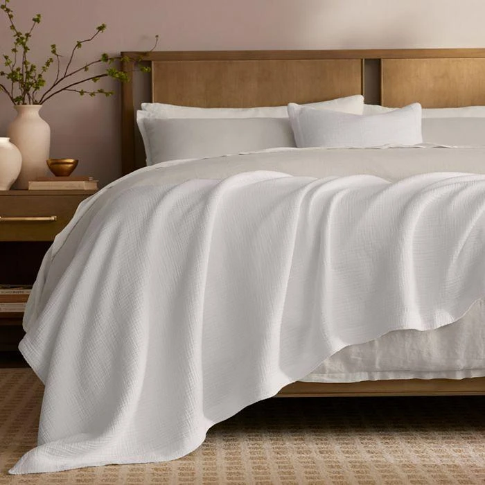 Boll & Branch Dream Bed Blanket 1