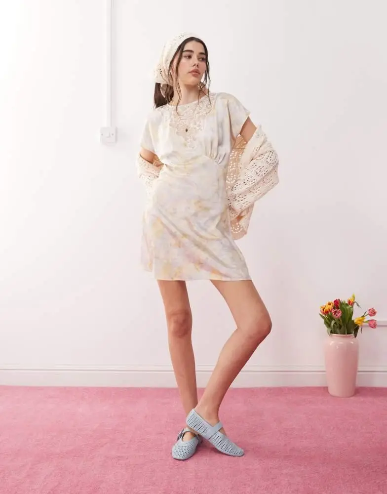 reclaimed vintage mini dress Reclaimed Vintage - Mini Dress - Women - Cotton - 2 US