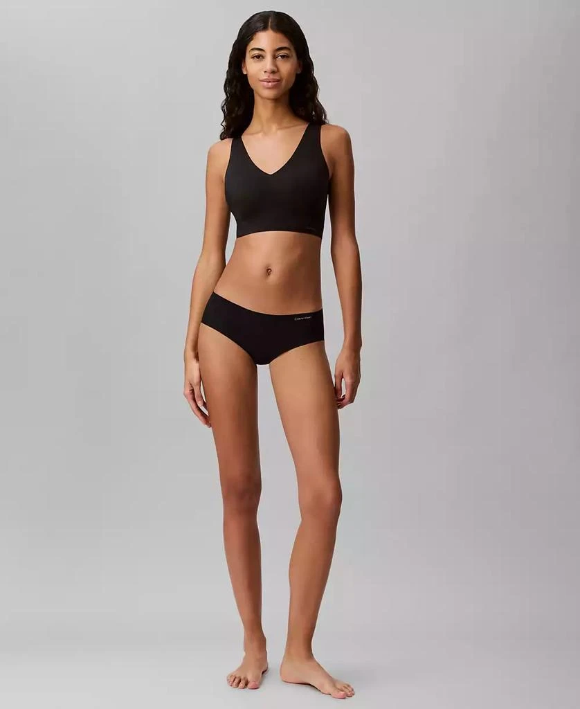 Calvin Klein Invisibles Comfort V-Neck Comfort Bralette QF4708 4