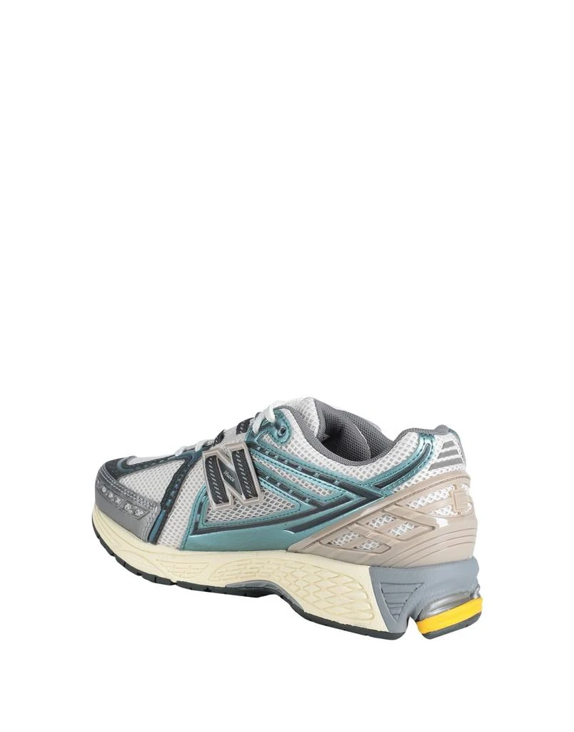 New Balance Sneakers 3