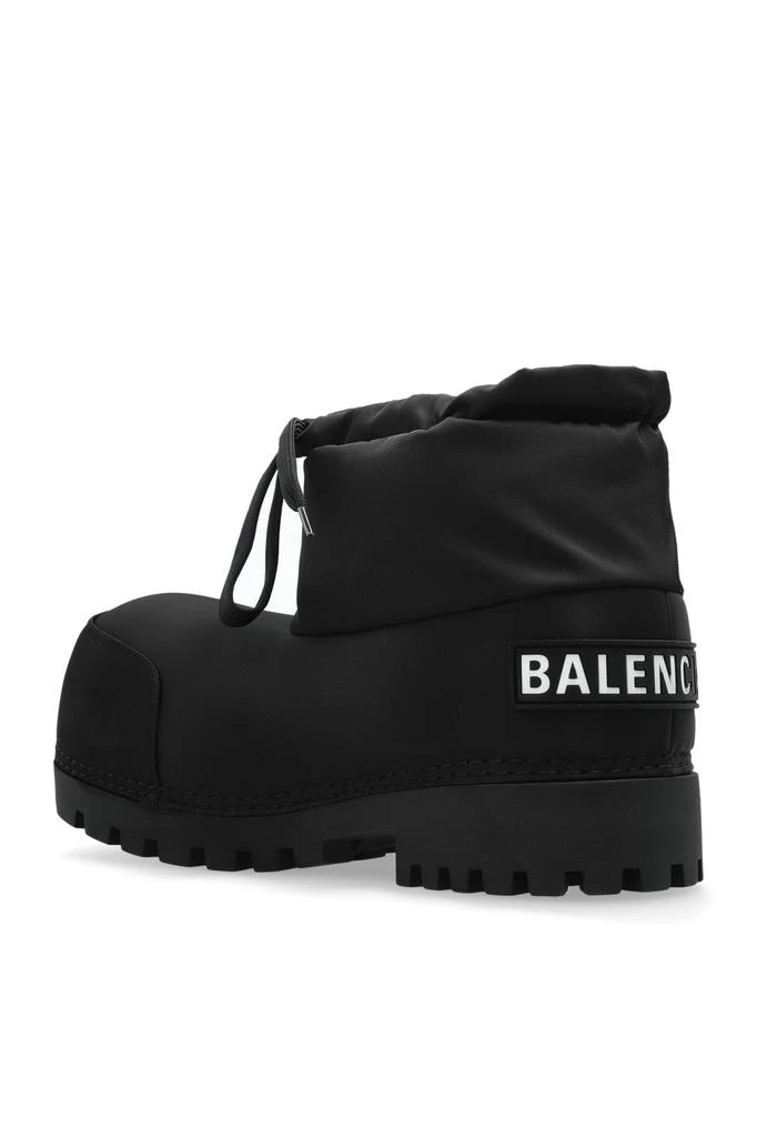 Balenciaga Snow boots Alaska from the Skiwear collection 5