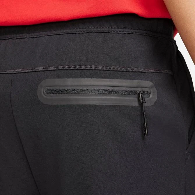 NIKE Men's Nike Sportswear Tech Lightweight Knit Shorts 5