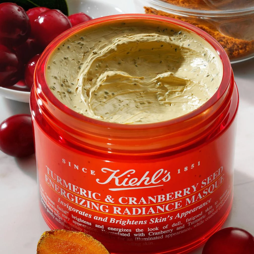 Kiehl's Turmeric and Cranberry Seed Energizing Radiance Masque 3