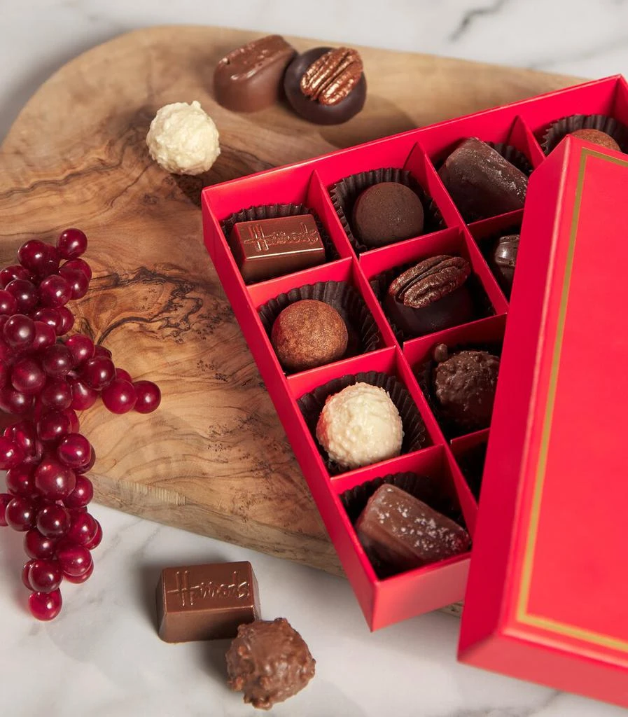Harrods 16-Piece Luxury Christmas Chocolate Selection (205g) 2