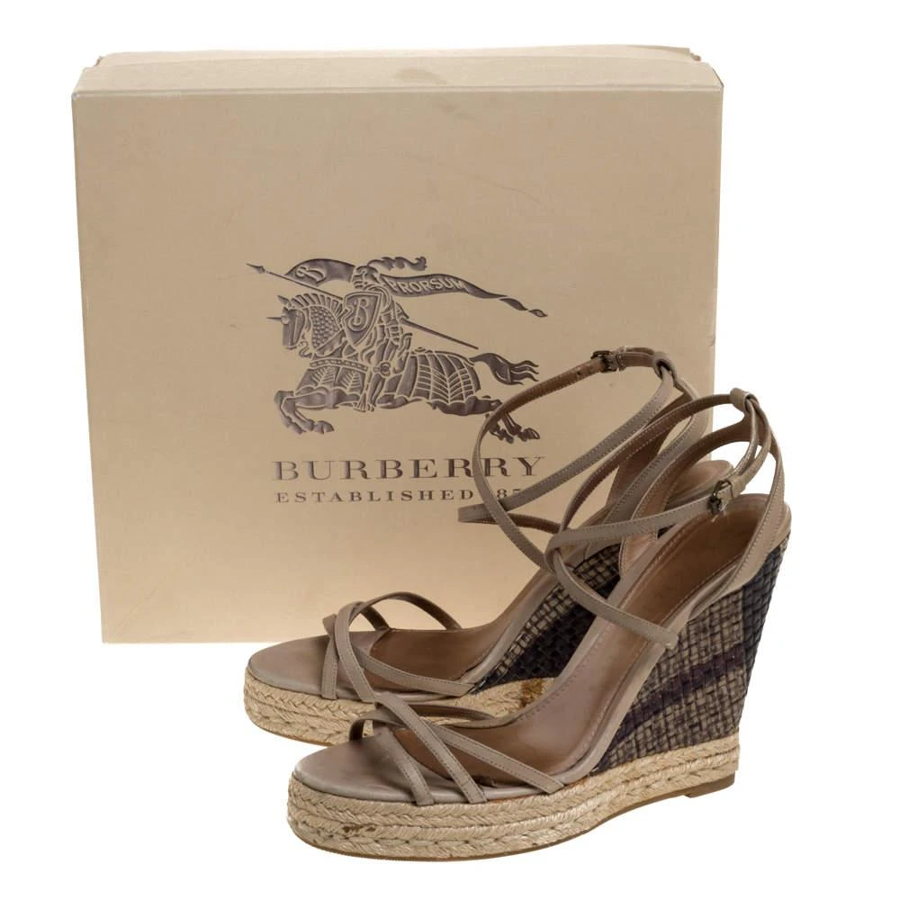Burberry Burberry Pale Green Strappy Leather Woven Wedge Espadrille Sandals Size 39 8