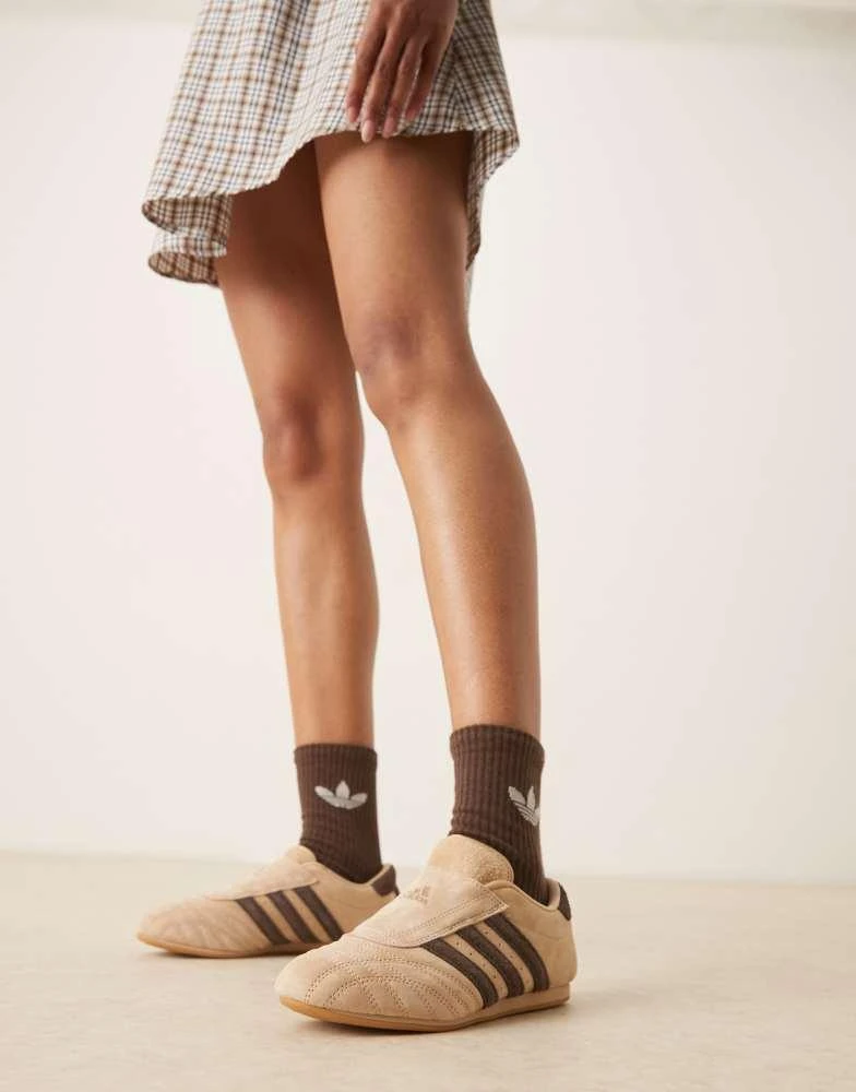 Adidas adidas Originals Taekwondo trainers in light brown 4