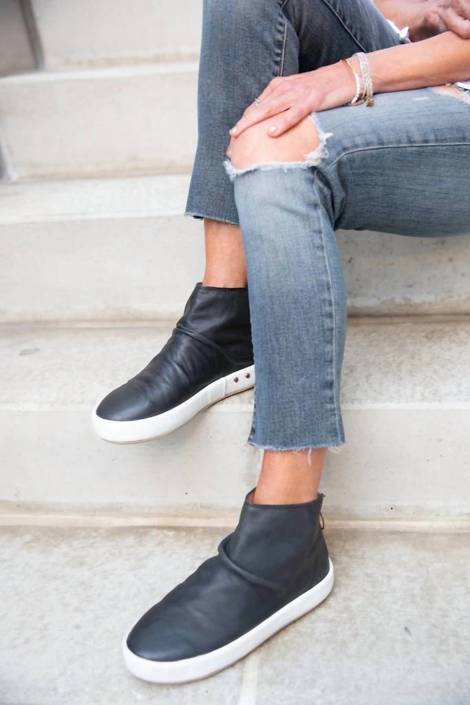 beek Jaeger Boots In Black 3