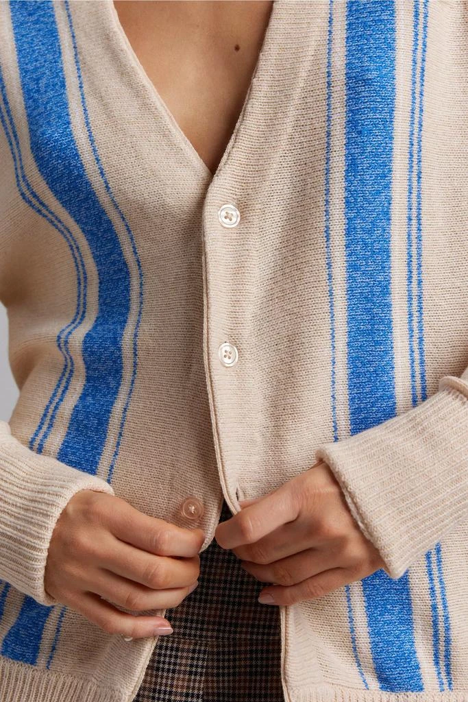 BDG BDG Augusta Oversized V-Neck Boyfriend Cardigan 3