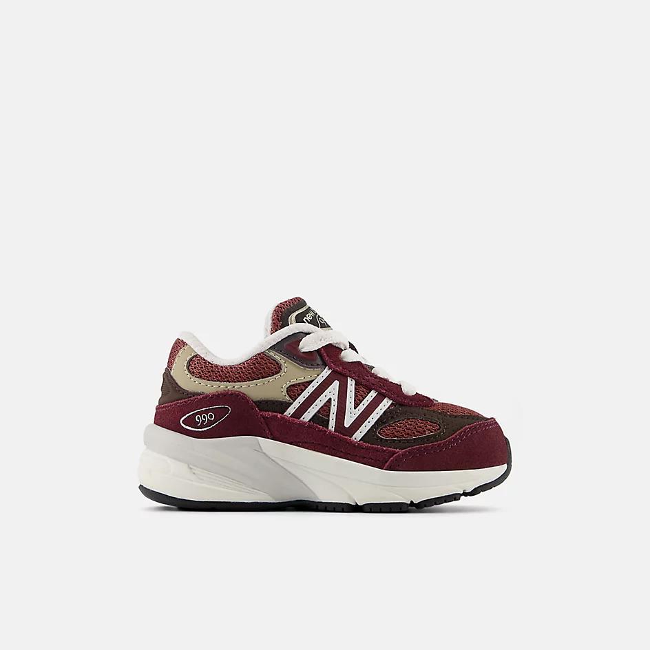 New Balance 990v6