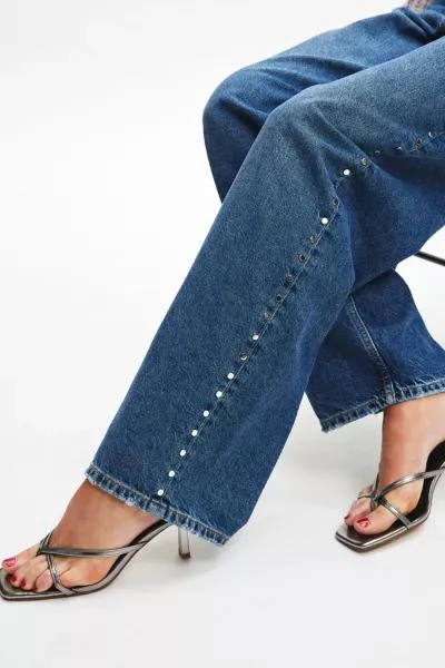 BDG BDG Sutton Studded Straight Leg Jean 3