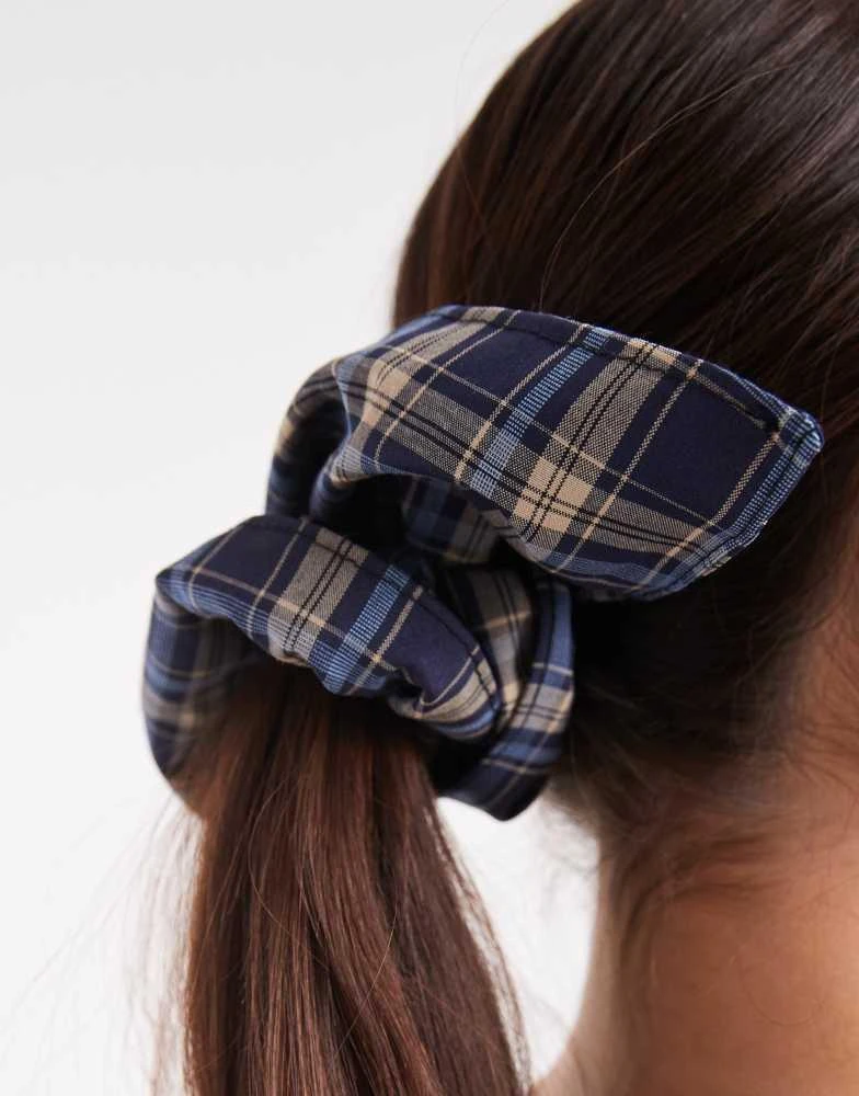 ASOS ASOS DESIGN handkerchief style scrunchie in blue tartan check 3
