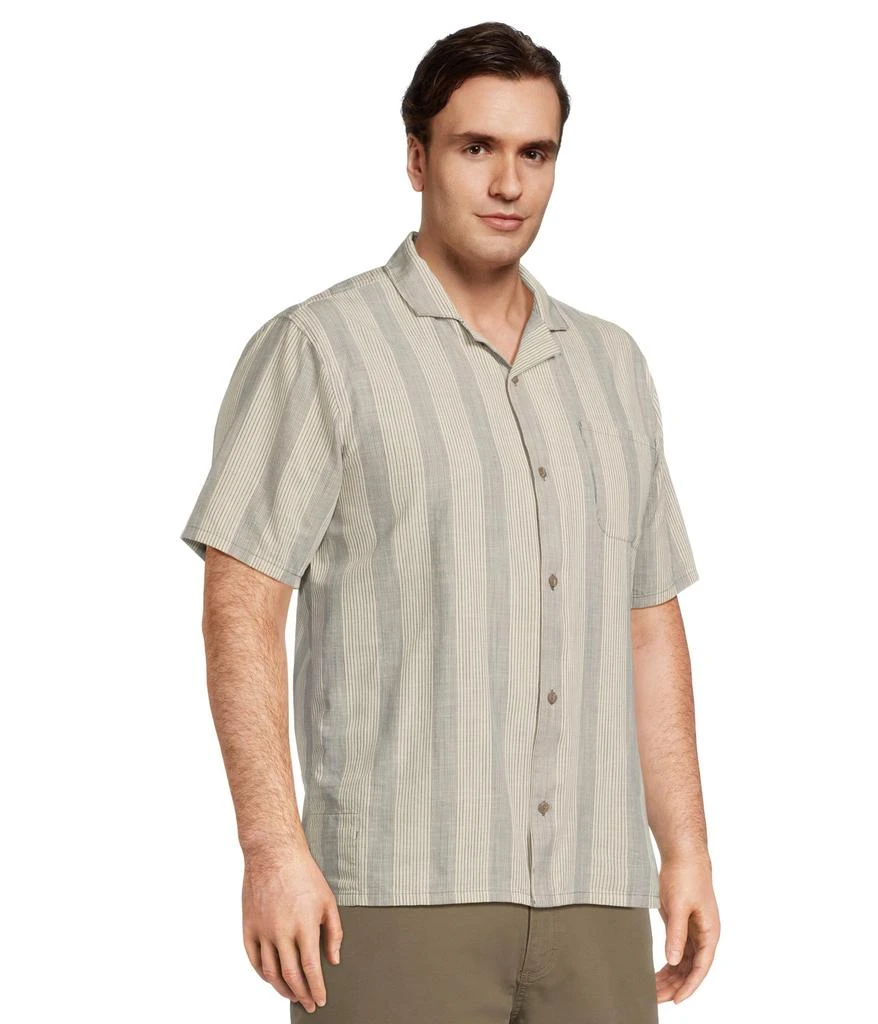 Mountain Hardwear Cottonwood™ Camp Lite Short Sleeve Shirt 2