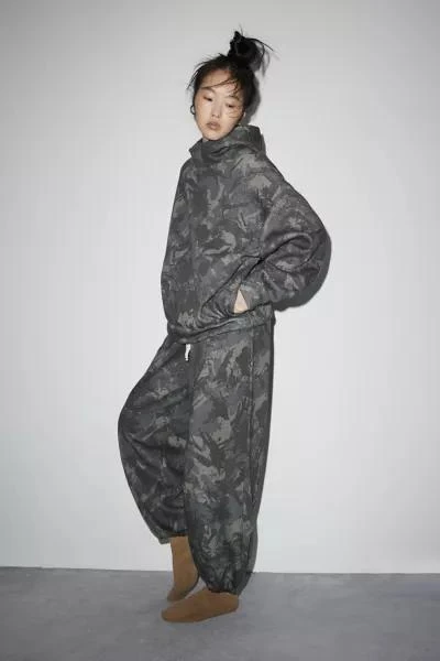 Out From Under Out From Under Ryan Camo Hoodie Sweatshirt 2