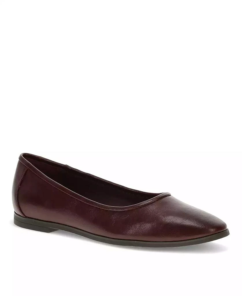 Baretraps Women's Tania Casual Flats 16