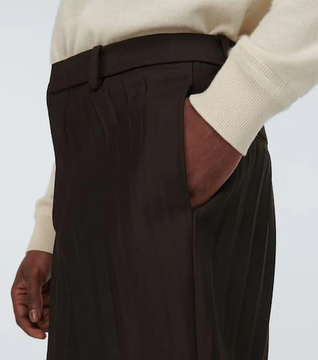 Valentino Pleated Bermuda shorts 5