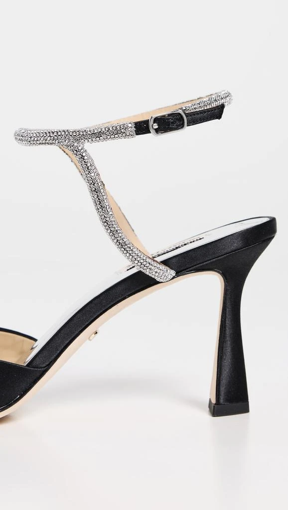 Badgley Mischka Kamilah Pumps 5