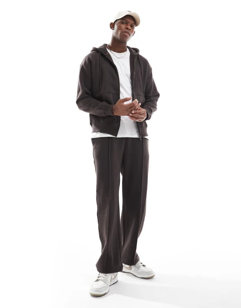 Bershka Bershka washed zip through hoodie tracksuit in chocolate 2