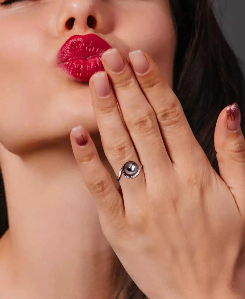 Macy
s Cultured Black Tahitian Pearl (9mm)
Diamond (1/10 ct. t.w.) Swirl Ring in Sterling Silver 3