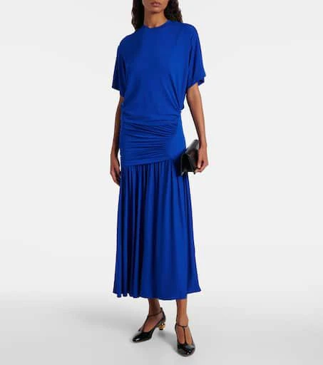 Salvatore Ferragamo Tania 40 patent leather pumps 3