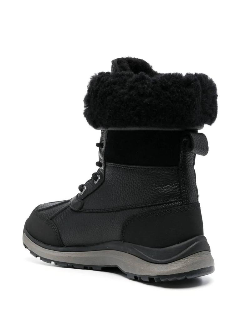 UGG Ugg - Women's Adirondack III Boot