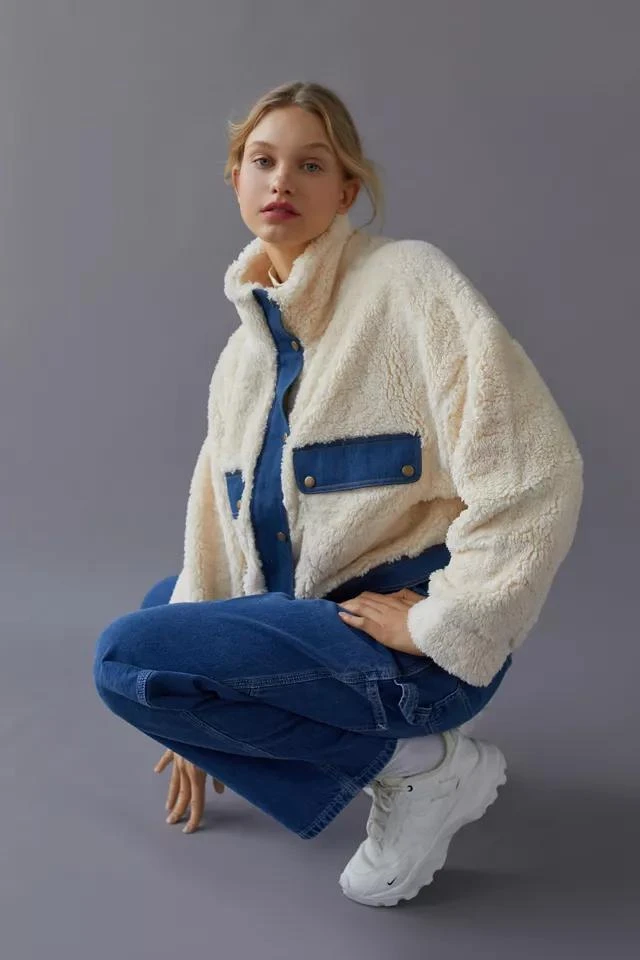 Urban Outfitters UO Laura Cozy Sherpa Jacket 1