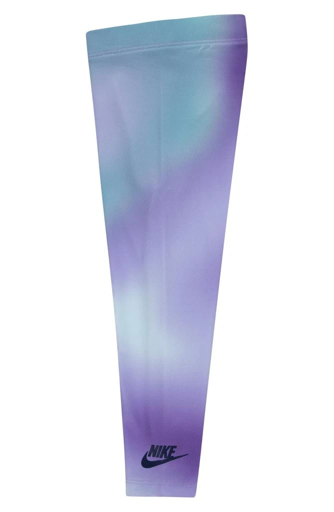 NIKE Kids
 Long Sleeve Graphic T-Shirt 
Leggings Set 6