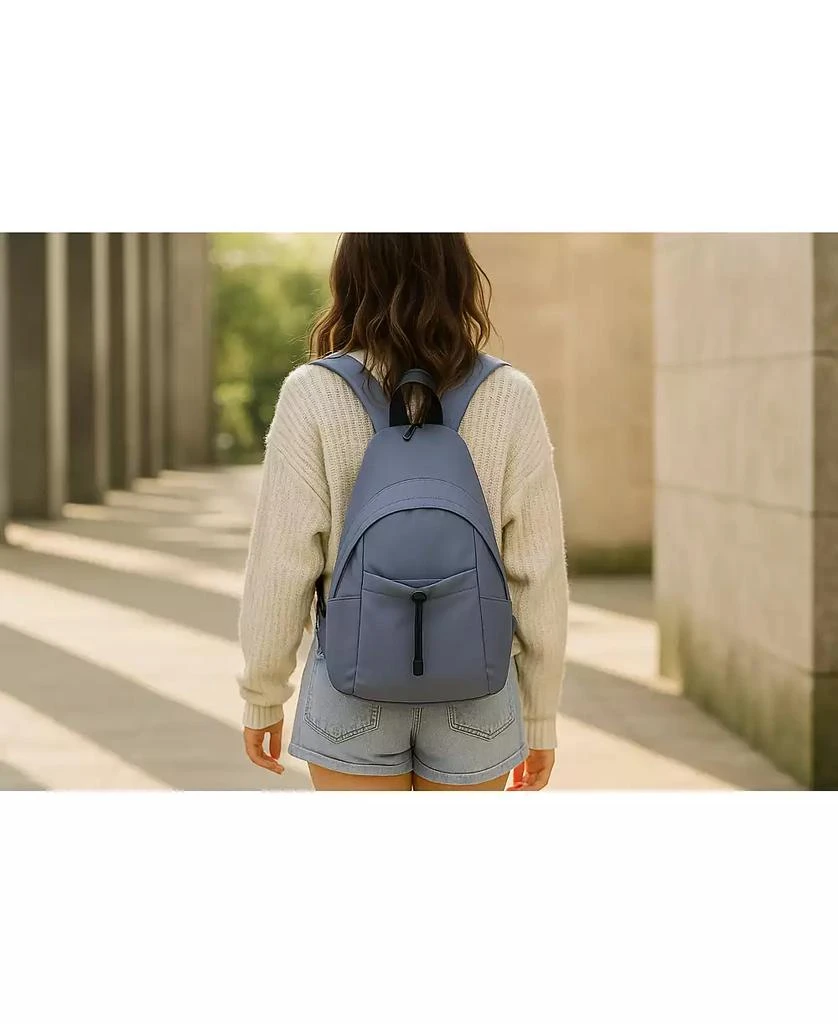 Seamless Outdoors Travel Sing Bag With Front Pocket 1